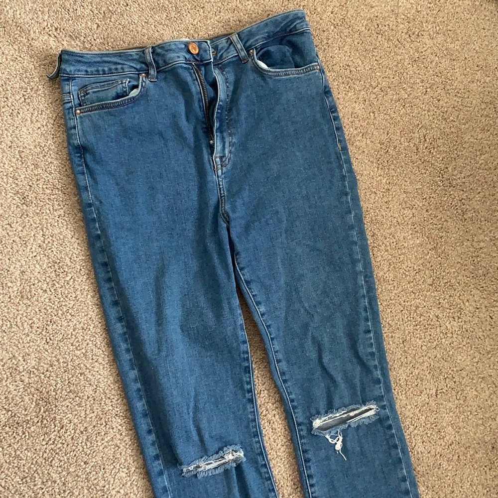 Ripped jeans